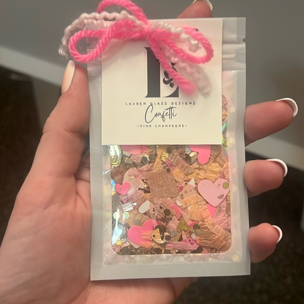 Pink Champagne Confetti